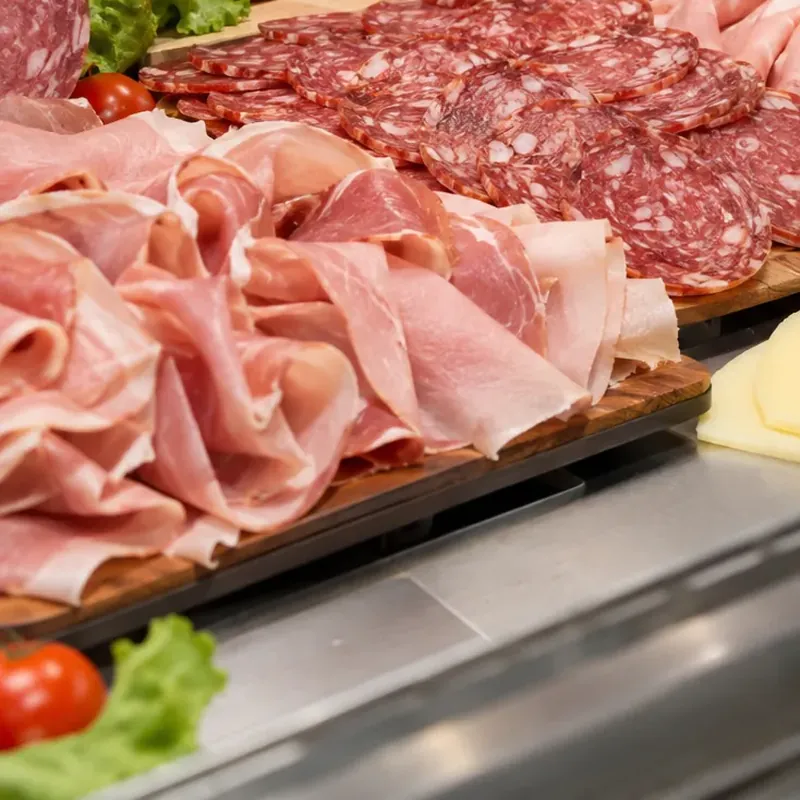 Promo 4: Jamón Luvianka, bondiola y queso